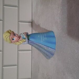 Disney Princess Frozen "Elsa". My Granddaughter Series Figurine. Numbered